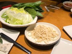 -呷哺呷哺(融创茂店)