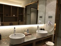 -上海外滩浦华大酒店·涟水疗SPA健身中心