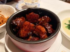 吉士红烧肉-老吉士酒家(天平路店)