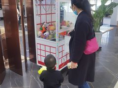 -宁波宝信宝马4S店(江北日湖店)