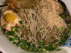 博多拉面-雷神拉面(财富中心玉米楼店)