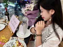 -Mark&Mars Restaurant