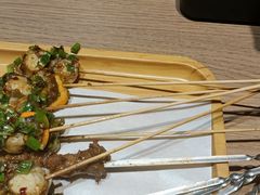 -街角等你.大连海鲜烧烤.经典铁板海鲜串(西安路店)