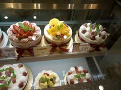 -花花卷卷·鲜食蛋糕(静安久光百货店)