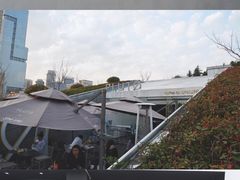 门面-UNI UNI(环亚凯瑟琳店)