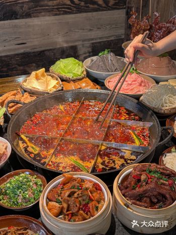 不开心的话…来重庆吃顿好吃不贵的火锅吧