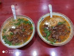 -金杨拉面王小吃面馆·牛三宝面·红烧牛肉粉