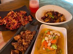 -隔壁老王·家常云南菜(花巷店)