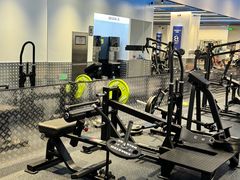 -帝豪斯健身俱乐部(市府恒隆广场店)