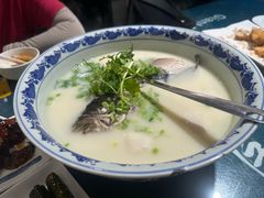 -南京金牛湖巨碗鱼头