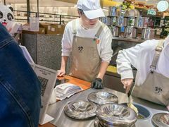 -野人先生Gelato(上海长宁龙之梦店)