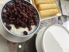 -周大娘牛乳(旧寨古村总店)