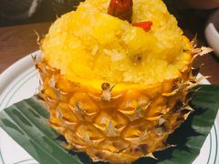 傣味菠萝饭-云海肴·汽锅鸡·云南菜(领展购物广场·中关村店)