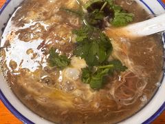 -罗卜李包子羊肉汤