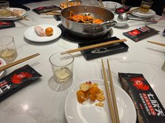 -七欣天香辣蟹火锅(闵行浦江欢乐颂店)