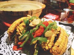 椒盐玉米-捞围鲜·港式打边炉(海阳路店)