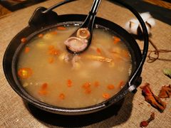 -聚串门儿·东北烧烤(信义坊店)