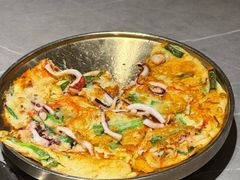 海鲜葱饼-草家酱蟹炭火烤肉店(珲春南路一店)