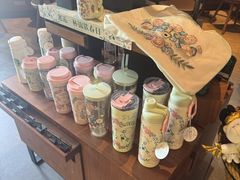 -星巴克(宝山万达店)