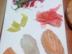 -青瓦餐厅·生鱼片·韩园烤肉(西塔店)