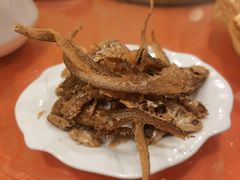 小酥鱼-君豪蟹都·湖景·农家乐(蟹舫苑店)