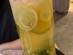 -霸王虾·麻辣小龙虾(清水河公园店)