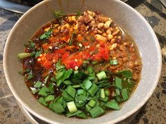 -肖肖酸萝卜鱼火锅(总店)