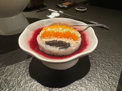 六六虾滑-左庭右院鲜牛肉火锅黑金店(陆家嘴中心店)