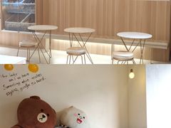 -顶东面包花园·生日蛋糕(世博店)