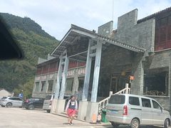 -江南大峡谷军事漂流