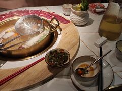 -牛人日志·鲜牛肉骨汤火锅(万科里瑧店)