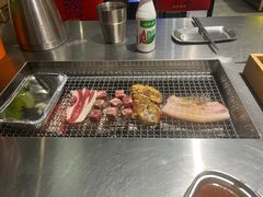 -马路牙子烧烤音乐酒馆(望京店)