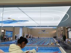 -鲸灵公元游泳中心