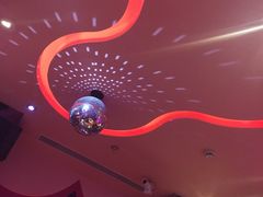 -米乐星世界KTV