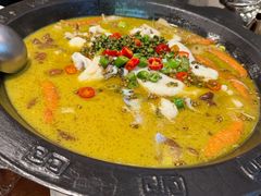 -重庆鸡公煲·青锅花椒鱼(牡丹江路店)