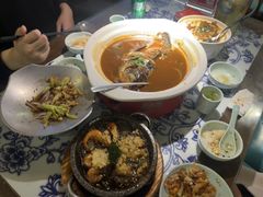 -卢大鲜鱼头捞饭(美利广场店)