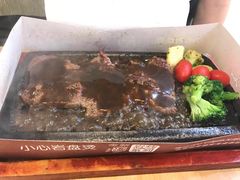 -必胜客(中大银泰店)