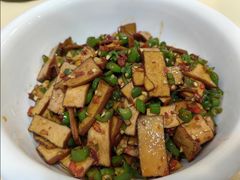 -笨罗卜浏阳菜馆(龙华鹏润达店)
