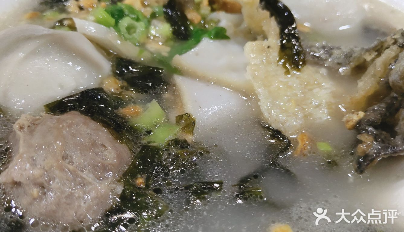 后来说没有粉换了个面(面是咸水面)，还不错，我比较喜欢