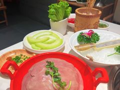 -周师兄大刀腰片火锅(磁器口直营店)