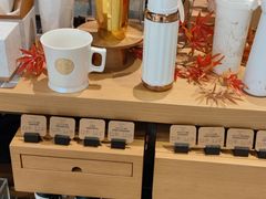 零售区-星巴克臻选(上海合生汇1F店)