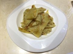 -老佛爷炭火蛙锅直营(清滨路总店)