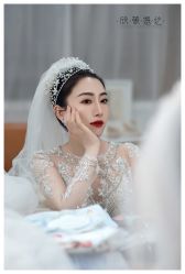 -欣薇婚纱(新源乐汇城店)