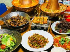 -雀舞云南菜(天津天河城购物中心店)