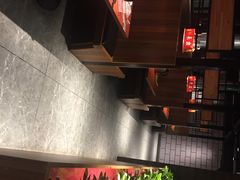 -山之屋炭火烧肉·生啤畅饮(大朗万科中央公园店)