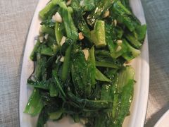 -鲜榨果汁·啤酒鱼(环岛河店)