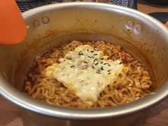 -肉甲韩国木炭烤肉(新壹街1店)