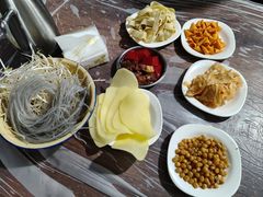 -郭场火锅鸡(梁山头店)