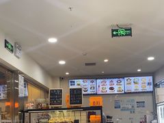 -卷们·现制生日蛋糕·蓝风车动物奶油(金源店)