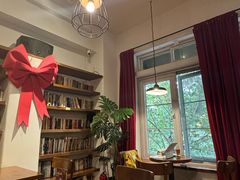 -雕刻时光咖啡馆(师大路店)